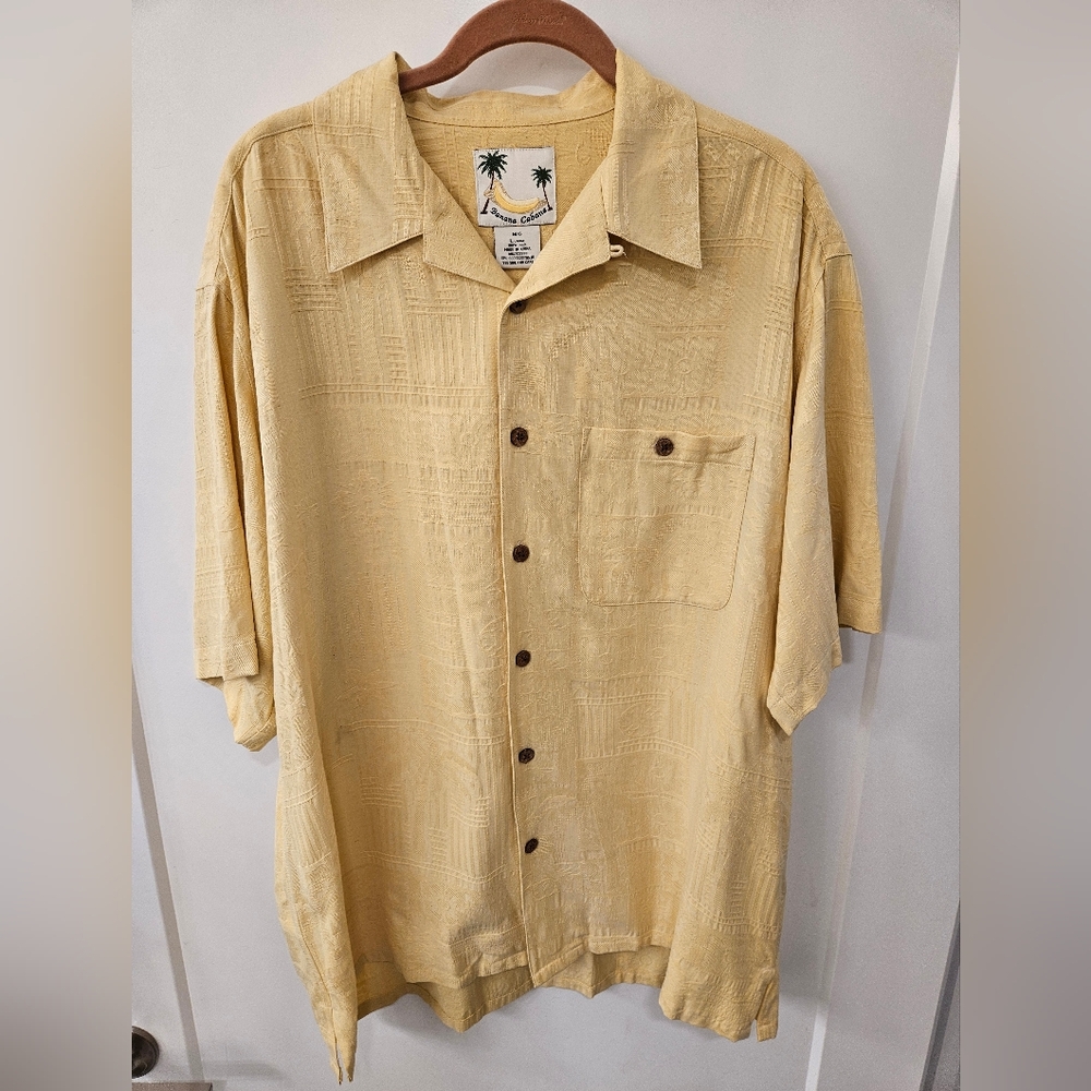 NWOT - Banana Cabana Yellow Silk Camp Shirt - Size L